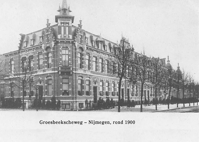 Oda ve Kahvaltı Het Blauwe Uur 4*